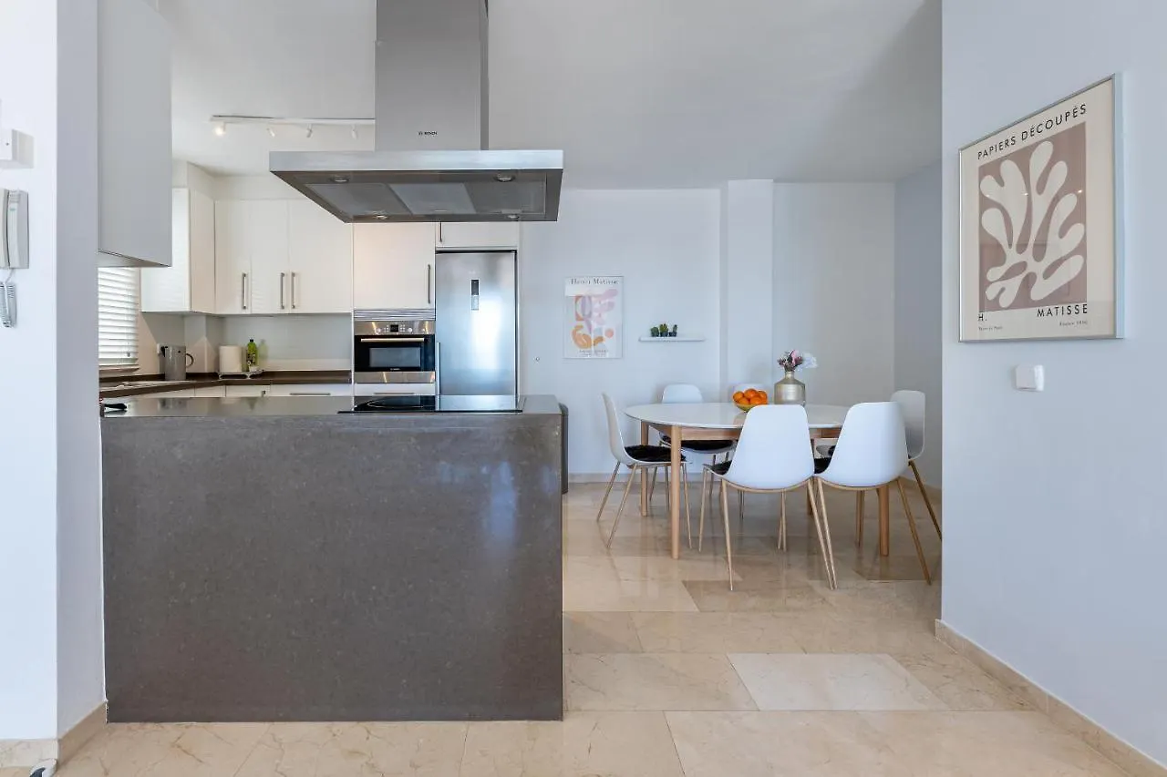 2 Bedroom With Sea And Mountain Views, Pool Marbella Spain