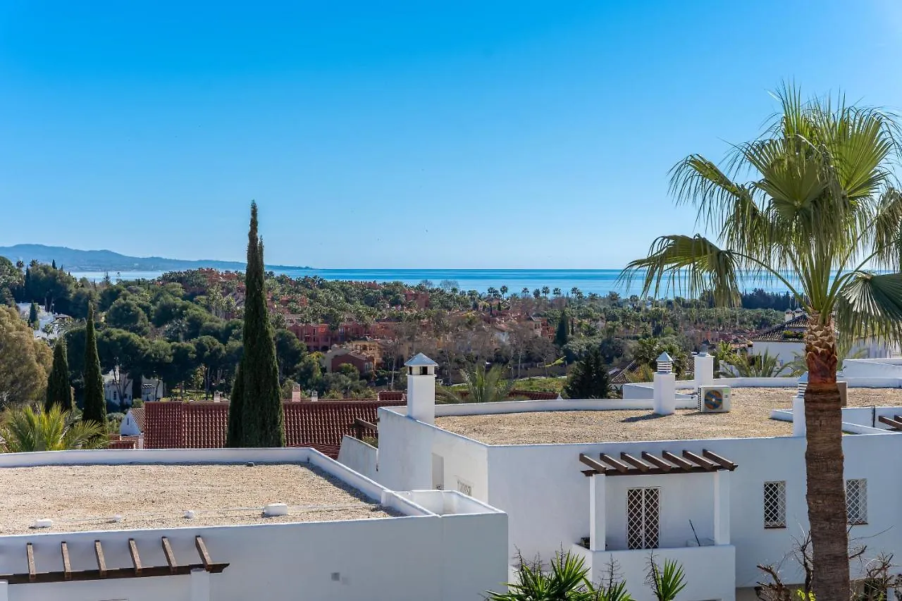 2 Bedroom With Sea And Mountain Views, Pool Marbella 0*,