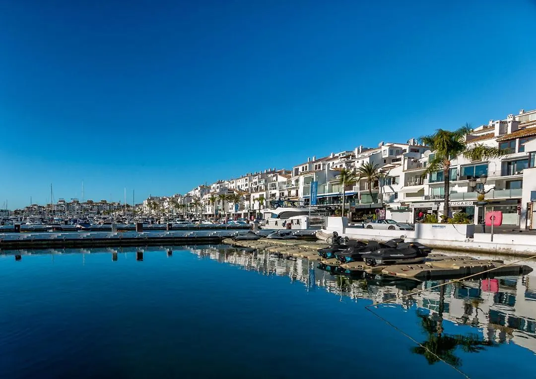 2 Bedroom With Sea And Mountain Views, Pool Marbella