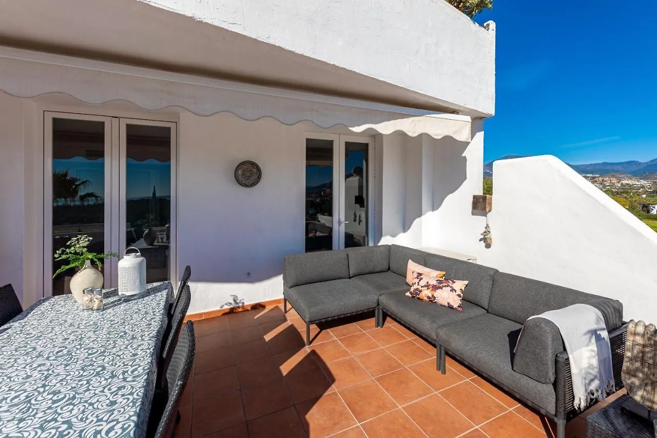2 Bedroom With Sea And Mountain Views, Pool Μαρμπέλλα 0*,  Ισπανία